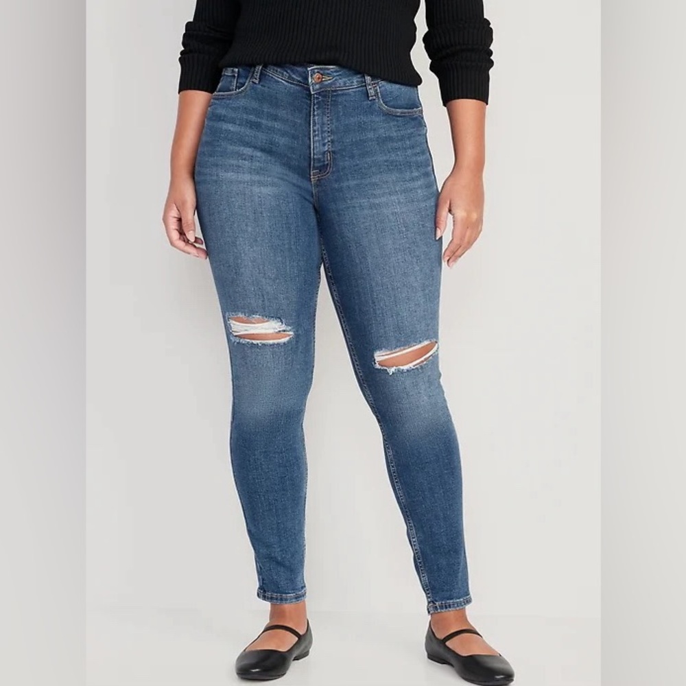 NWT Old Navy High-Waisted Rockstar Super Skinny Ripped Jeans